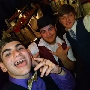 Meet your Posher, Sam